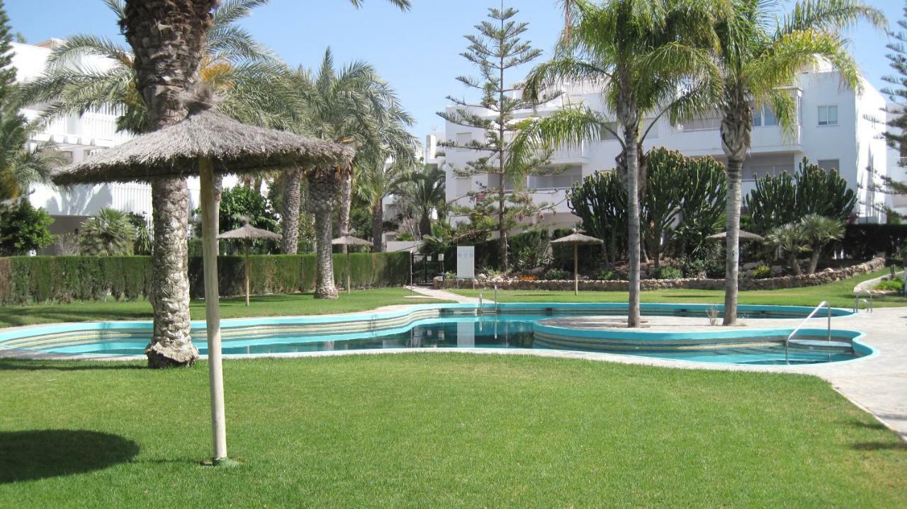 Apartment Puerto Rey Vera Bagian luar foto